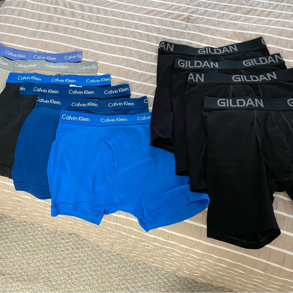 Men’s boxer briefs 6 medium short leg Calvin Klein, 4 small long leg Gildan
